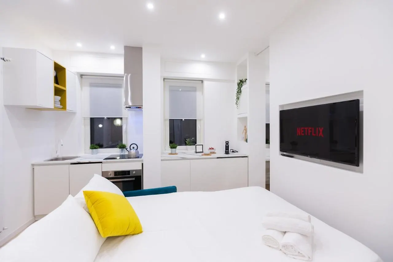 Apartment Paruta 76 Milan 0*,