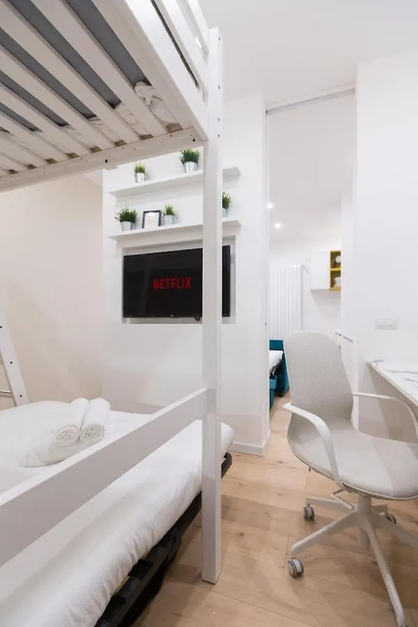 Apartment Paruta 76 Milano