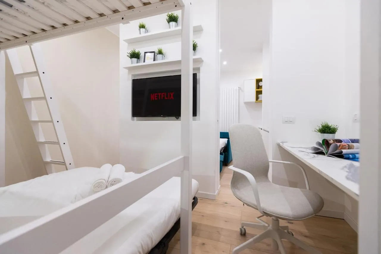 Apartment Paruta 76 Milano